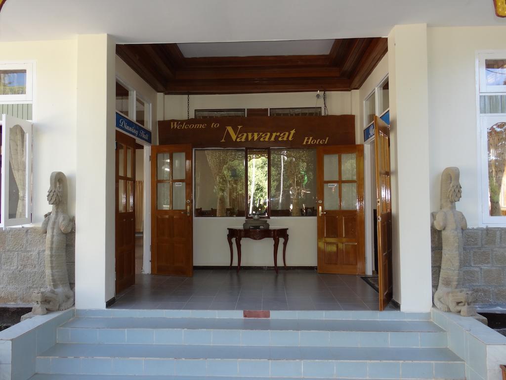 Nawarat Hotel Mrauk-oo Extérieur photo